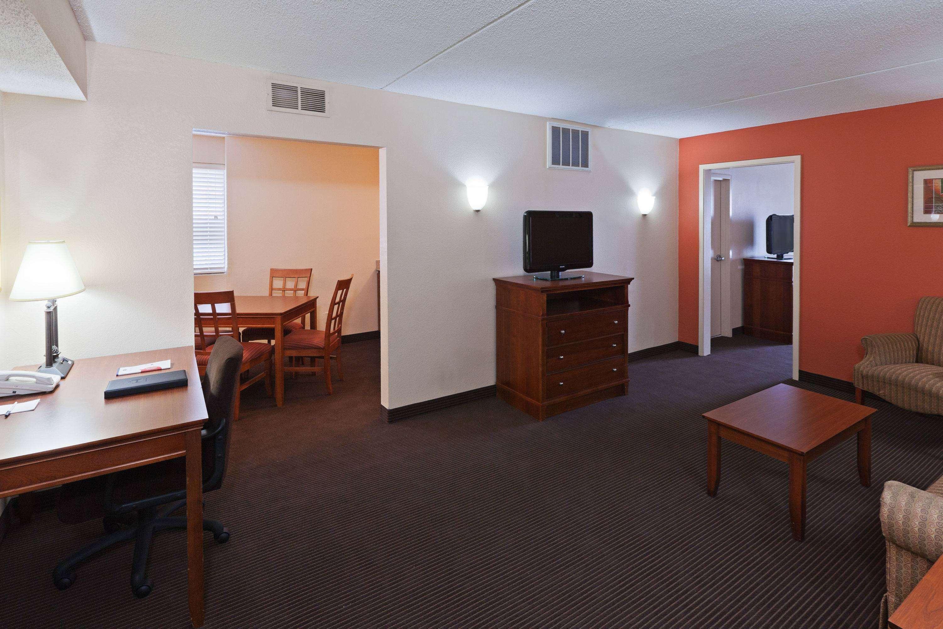 Comfort Inn & Suites Fishers - Indianapolis Стая снимка